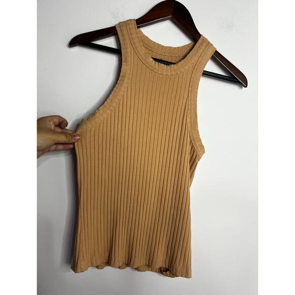 Free people movement tank size small - Picture 1 of 5